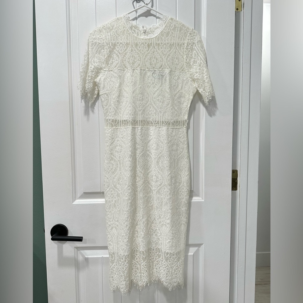 Lulu’s White Lace Short Sleeve Midi Dress - Picture 5 of 12